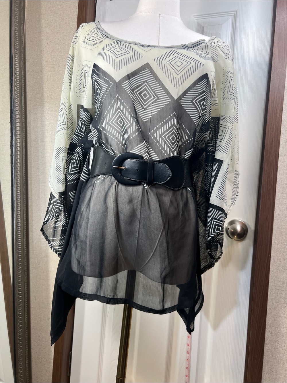 Wet Seal Black and Cream Geometric Sheer Tunic with Belt